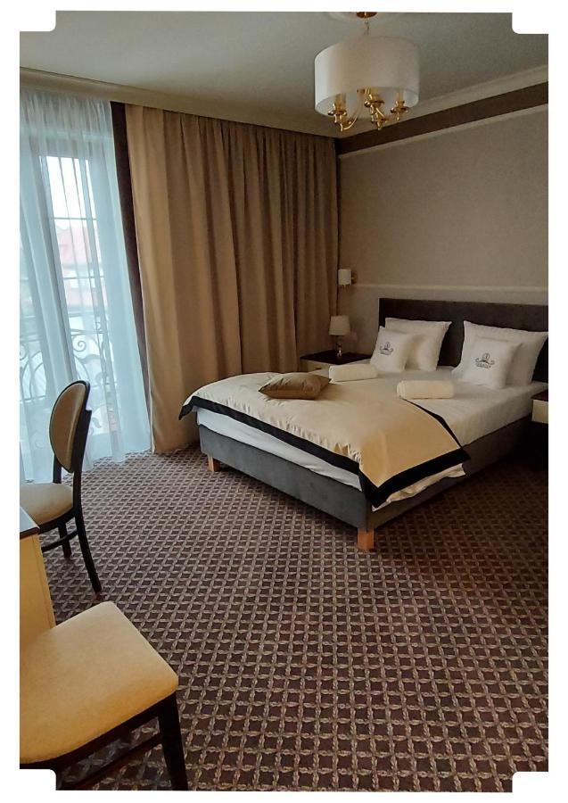Arkadia Aparthotel Radziejow Ngoại thất bức ảnh