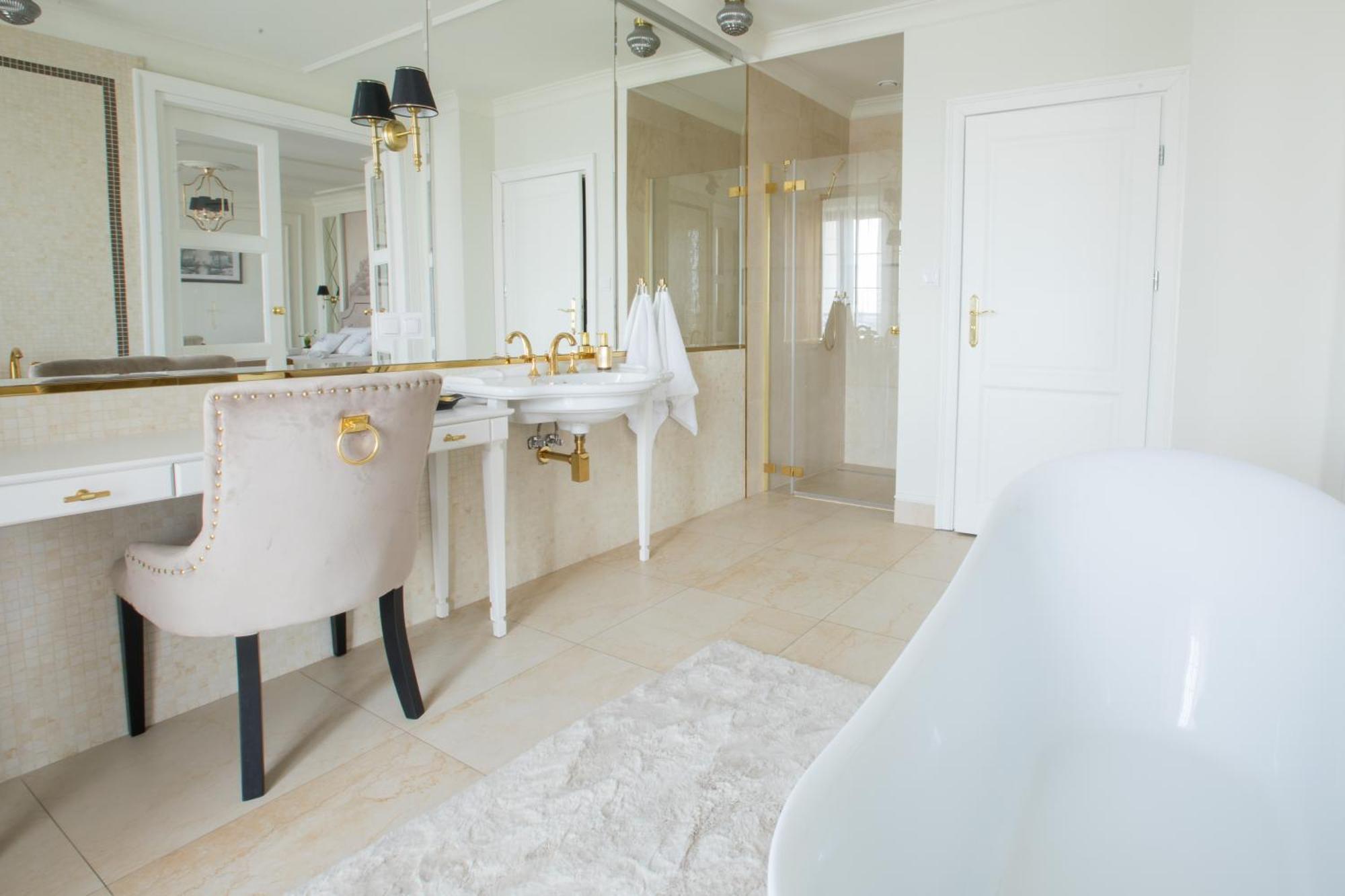 Arkadia Aparthotel Radziejow Ngoại thất bức ảnh